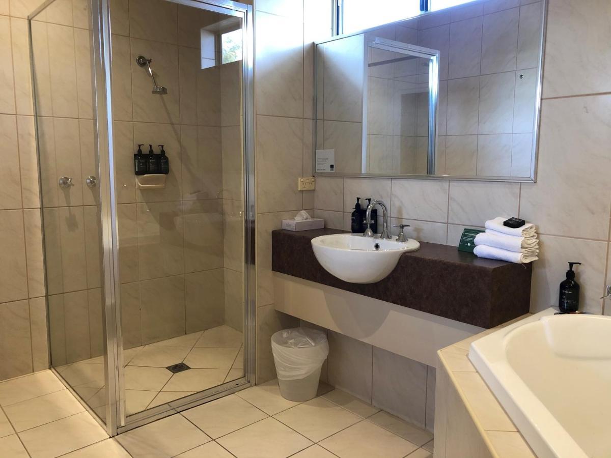 The Wyndhamere Motel Shepparton Bagian luar foto