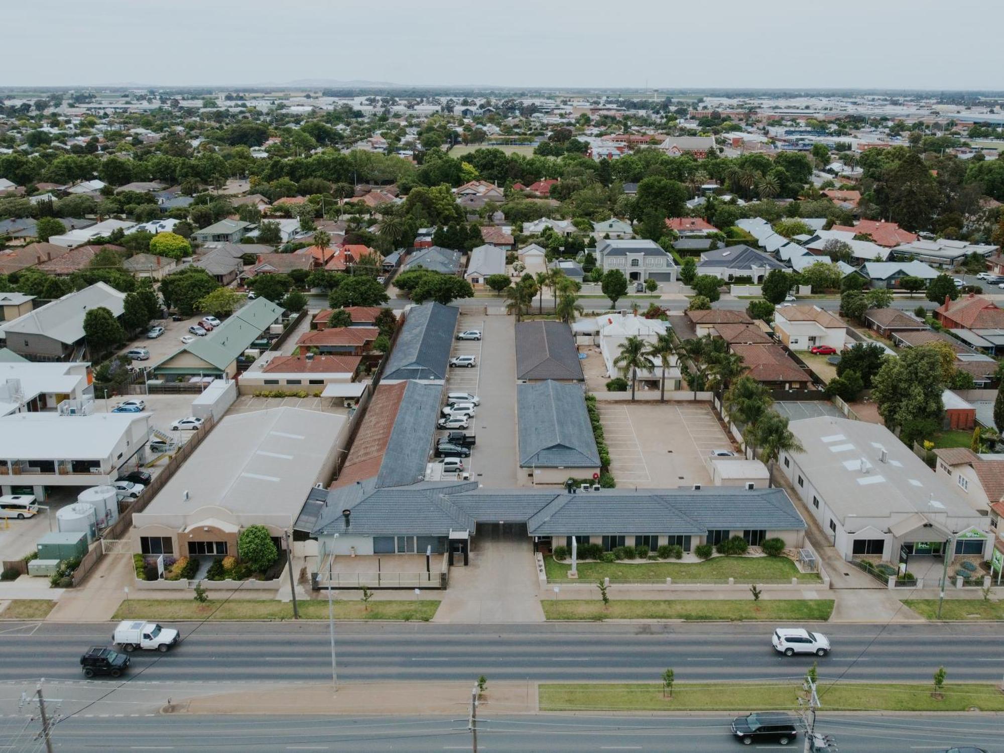 The Wyndhamere Motel Shepparton Bagian luar foto