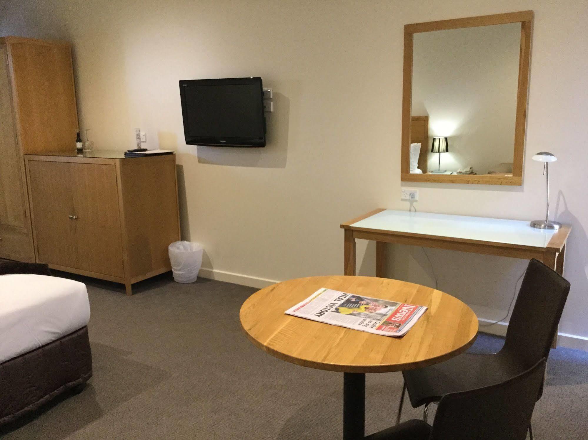 The Wyndhamere Motel Shepparton Bagian luar foto