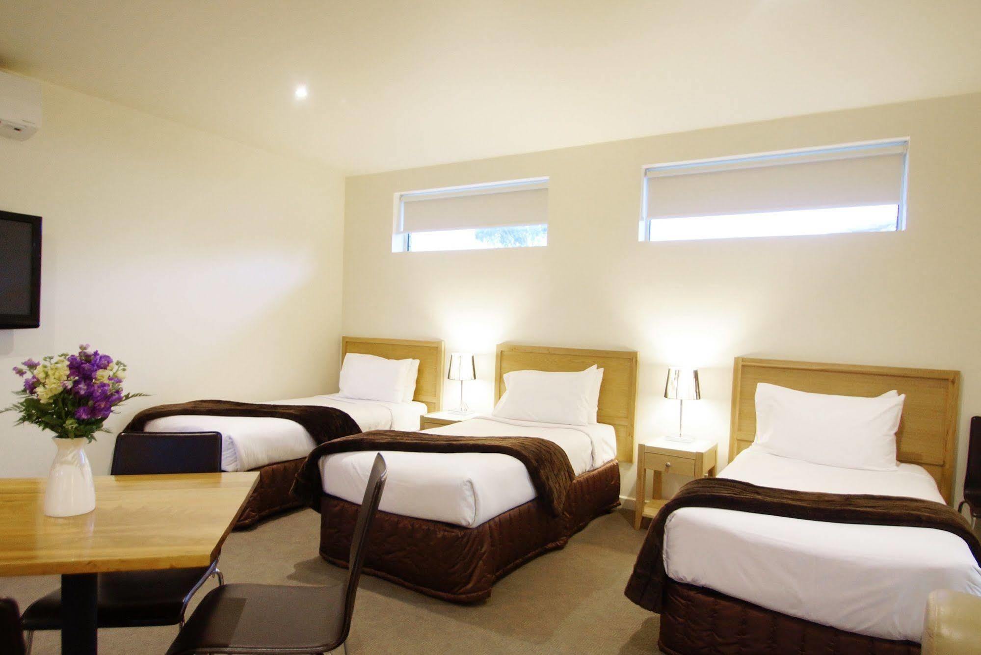 The Wyndhamere Motel Shepparton Bagian luar foto